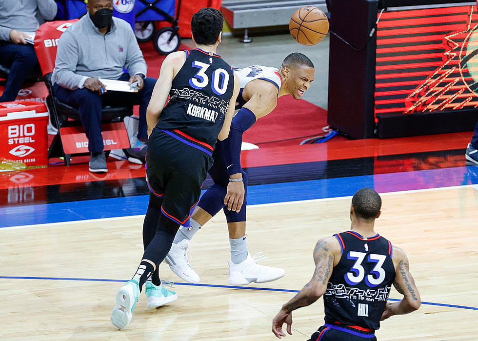Simmons Leads 76ers Past Wizards; Westbrook Injured