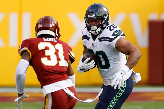 Rashaad Penny is Back in the Seattle Seahawks Training Camp