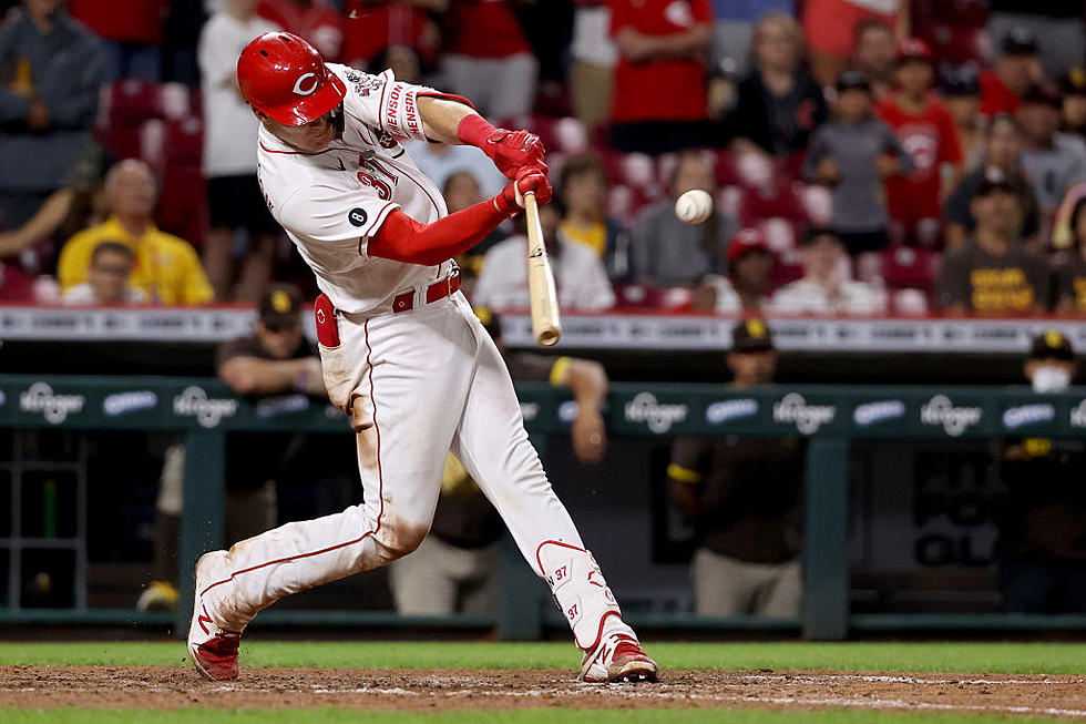 Farmer, Stephenson Rally Reds Past Padres 5-4 in 9th