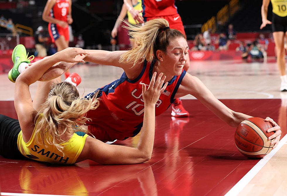Stewart Leads US to Semis With 79-55 Win Over Australia