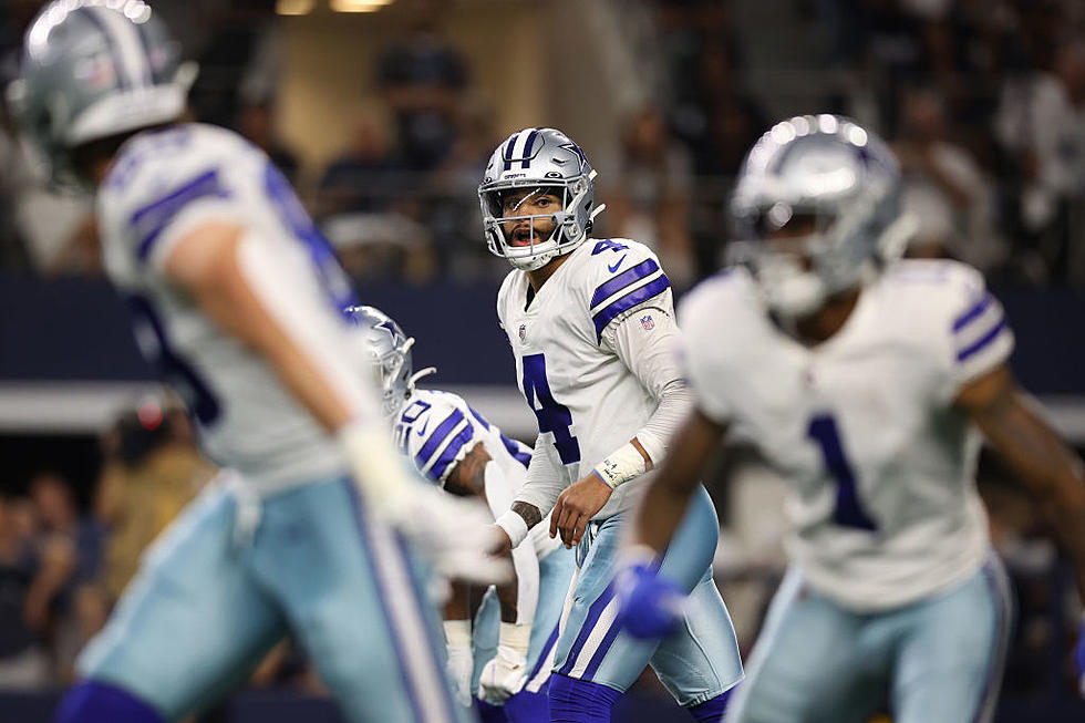 Prescott, Cowboys Beat Eagles in 1st Home Game Since Injury