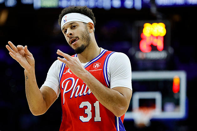 Seth Curry&#8217;s 23 Helps Short-handed 76ers Over Trail Blazers