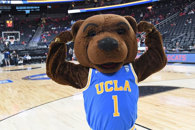 No. 2 UCLA Thumps Bakersfield 95-58 in Opener, Riley Injured