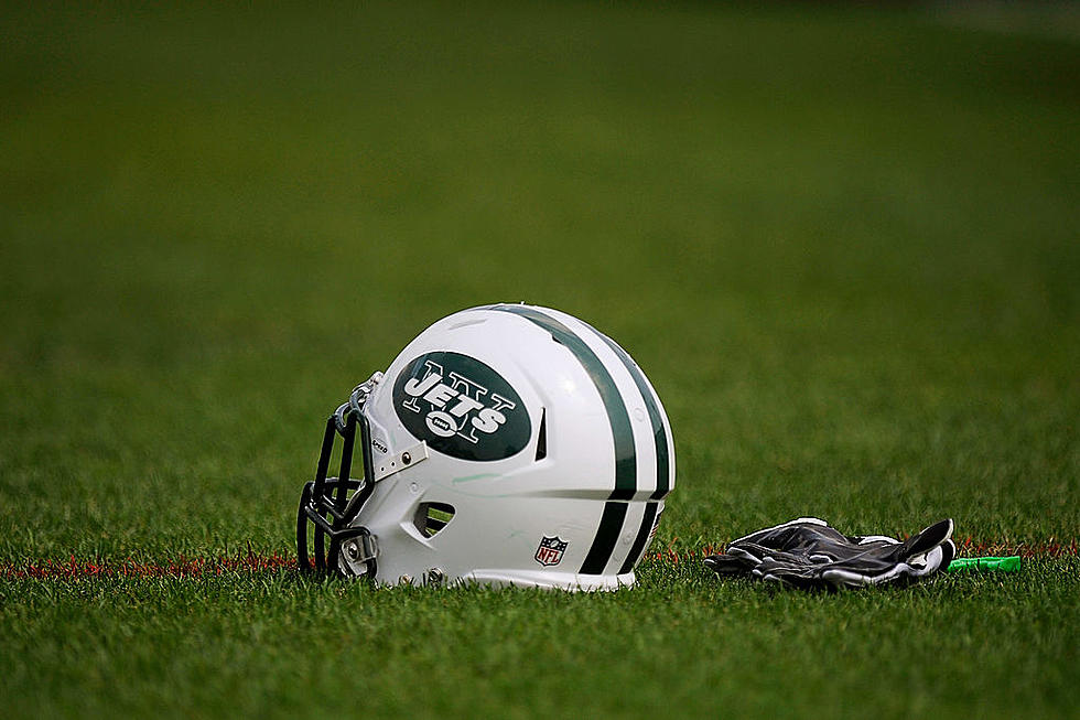Former Jets O-linemen Powell, 67, and Sweeney, 60, die