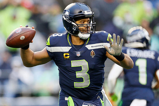 Seahawks say They’re not Dealing Wilson
