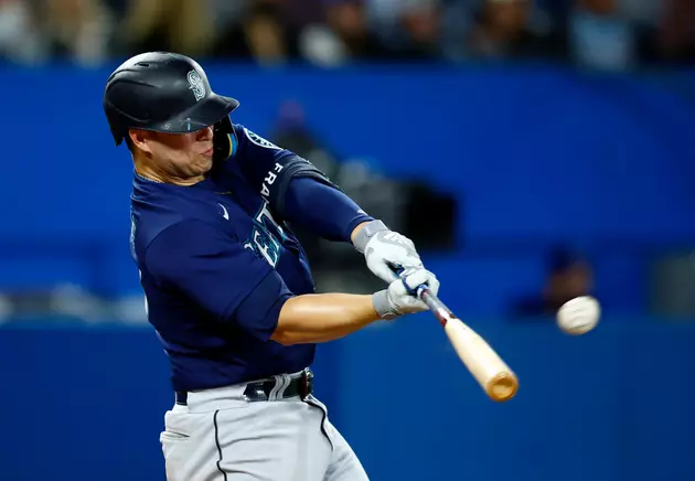 France HRs, Gonzales Solid as Mariners Top Jays, Avoid Sweep