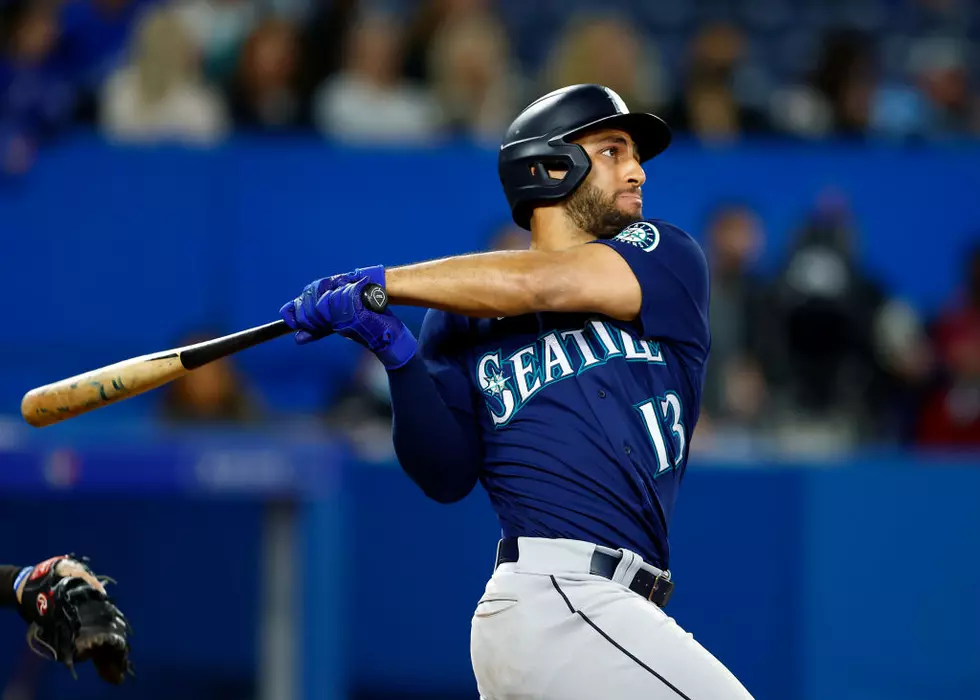 Struggling Mariners make roster moves; Toro to IL