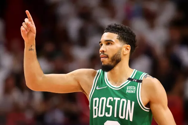 Celtics Roll Past Heat 127-102, Tie Eastern Finals at 1-1