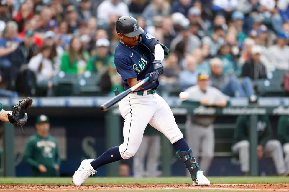 Rodríguez’s 1st Long Ball at Home Leads M’s Past A’s 7-6