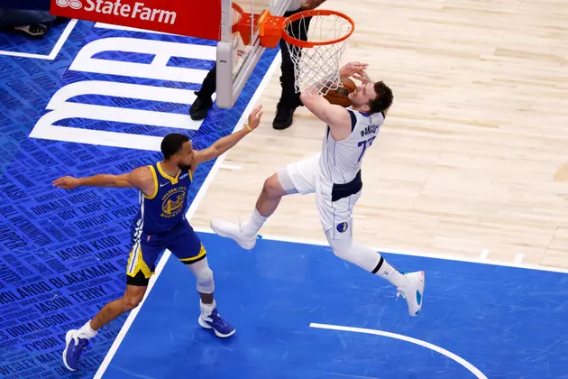 Doncic, Mavs Avoid Sweep with 119-109 Win Over Warriors