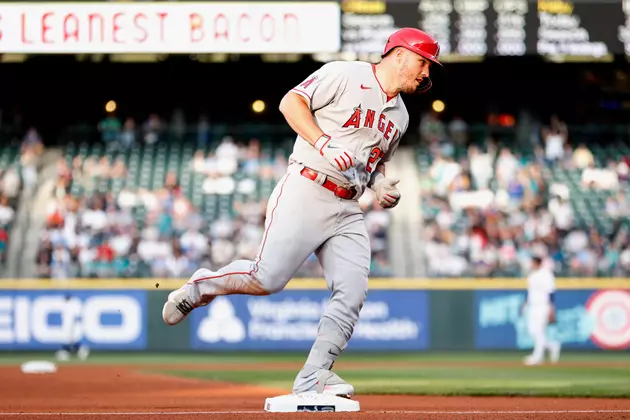 Mike Trout Homers, Shohei Ohtani Pitches Angels Past M&#8217;s 4-1