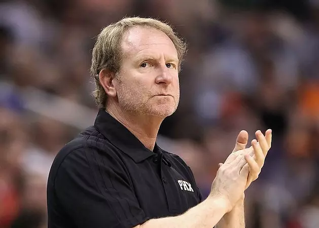 Suspended Sarver says He&#8217;s Decided to Sell Suns, Mercury