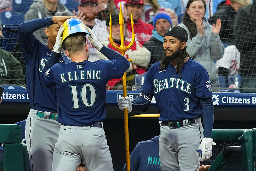 Kelenic, Hernández Homer to Lead Mariners Past Phillies 5-3