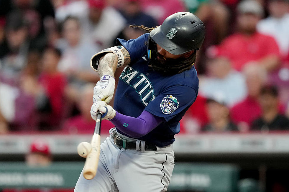 Crawford, Raleigh Fuel Big Inning in Mariners’ 8-4 Win Over Reds