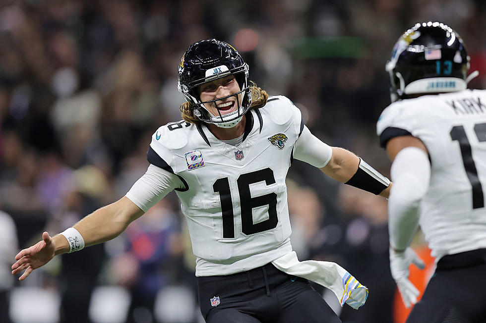 Trevor Lawrence comes Through as the Jags Hold off the Saints, 31-24