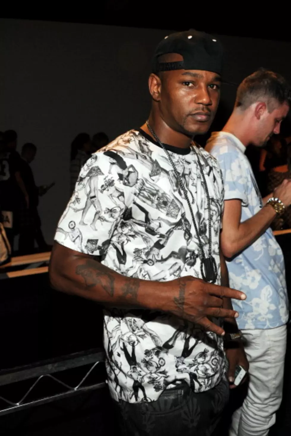 Cam&#8217;ron&#8217;s No Show  in London Causes Chaos! [VIDEO]
