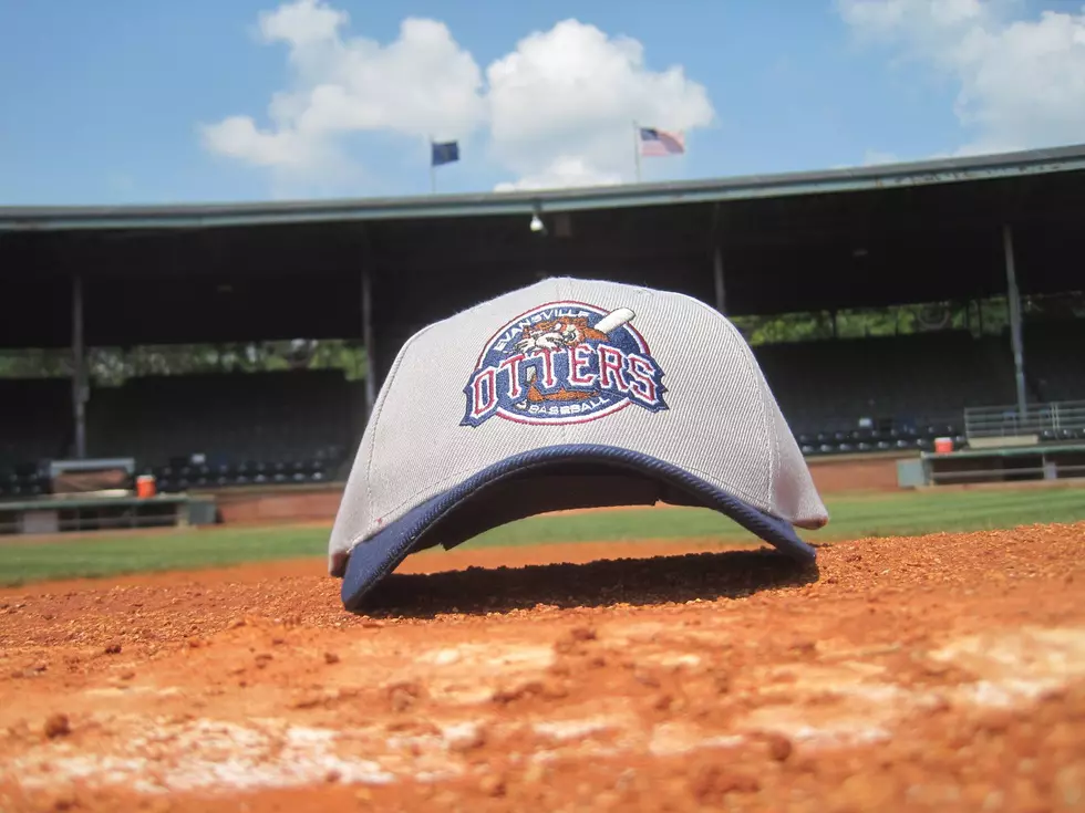 Evansville Otters Trade Playful Jabs with Southern Illinois Miners on Twitter