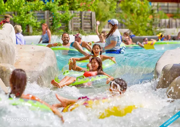 Win Big &#038; Stay Cool With the Lonestar 99.5 Summer Fun Pass to Schlitterbahn