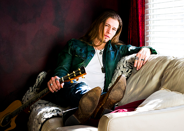 Listen for Our Exclusive Interview with Jason Michael Carroll