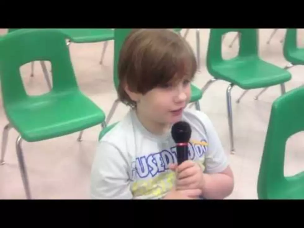 Non-Verbal Autistic Child Sings “A Whole New World” [Video]
