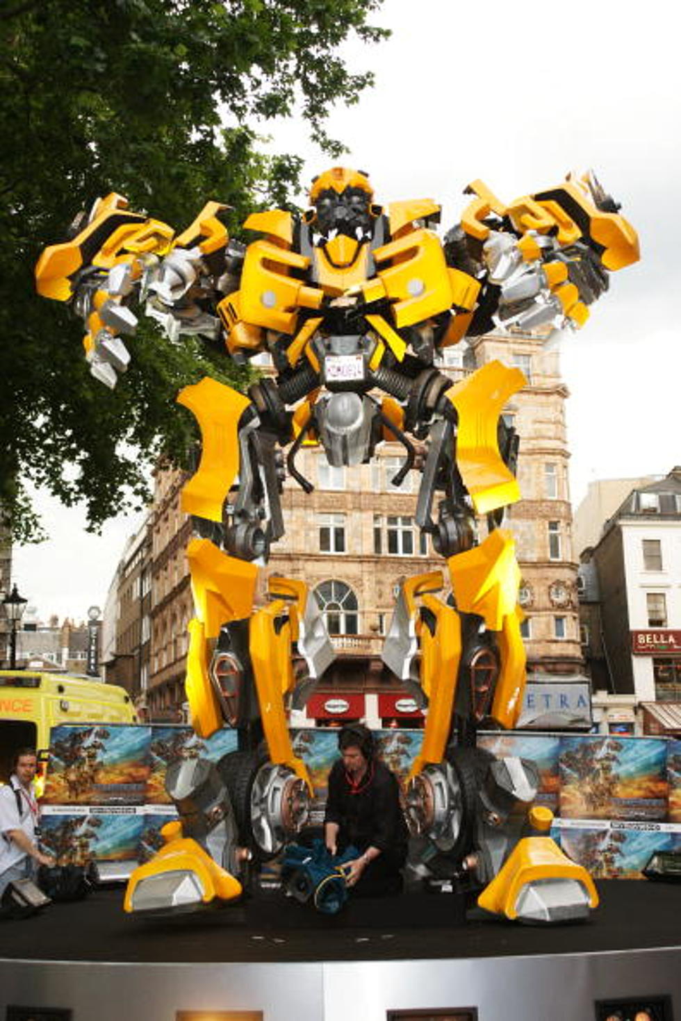 Check Out The Human Transformer! [Video]