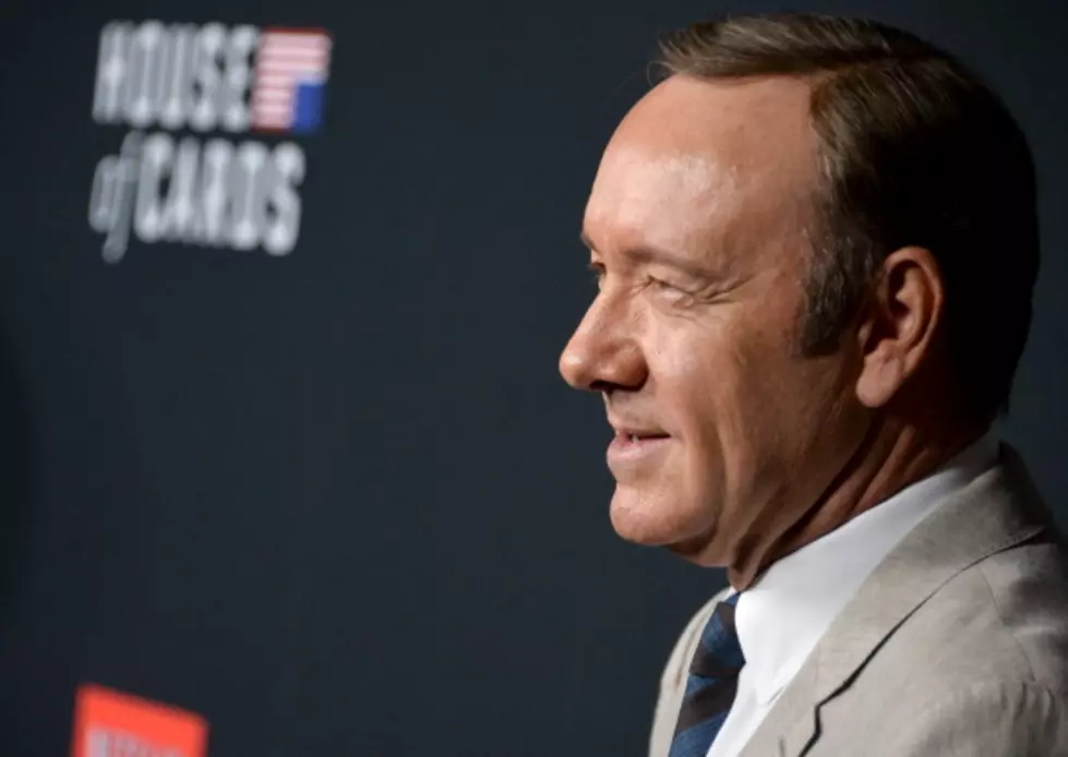 ‘House Of Cards’ Remixed Intro Makes The Dark Drama a Fun Sitcom [Video]