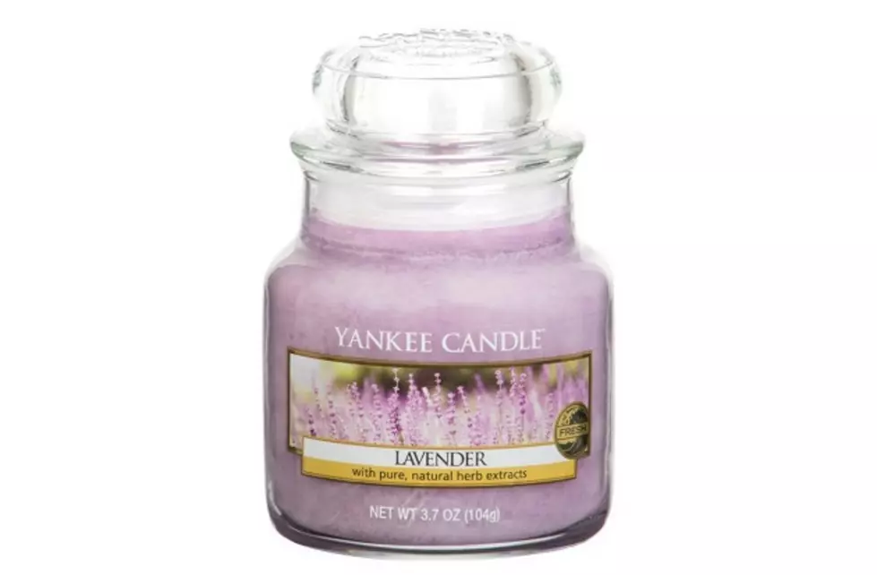 Your Age Revealed By Which Yankee Candles You Prefer [Quiz]