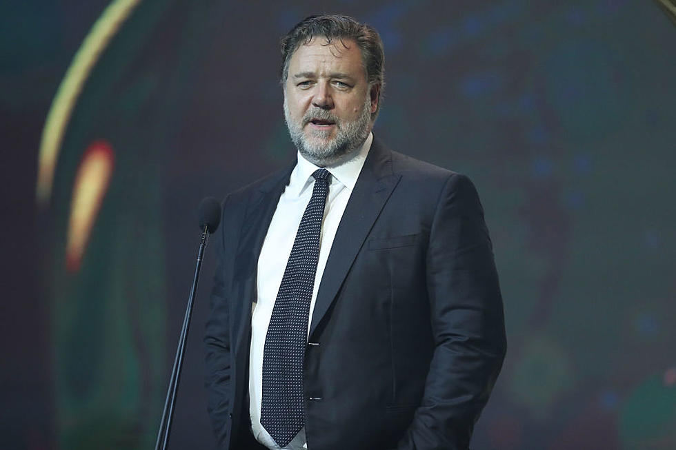 Russell Crowe Took Twitter On A Quick Motor City Tour Friday