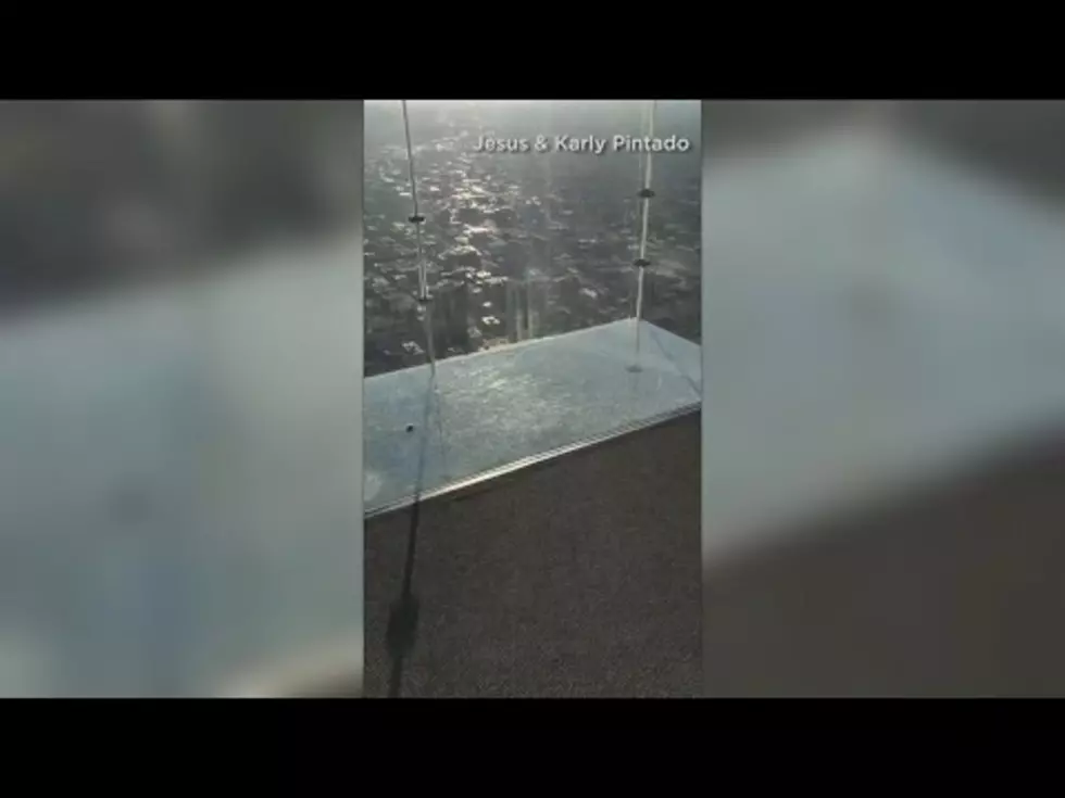 The Glass Skydeck At The Willis Tower Shattered! [Video]