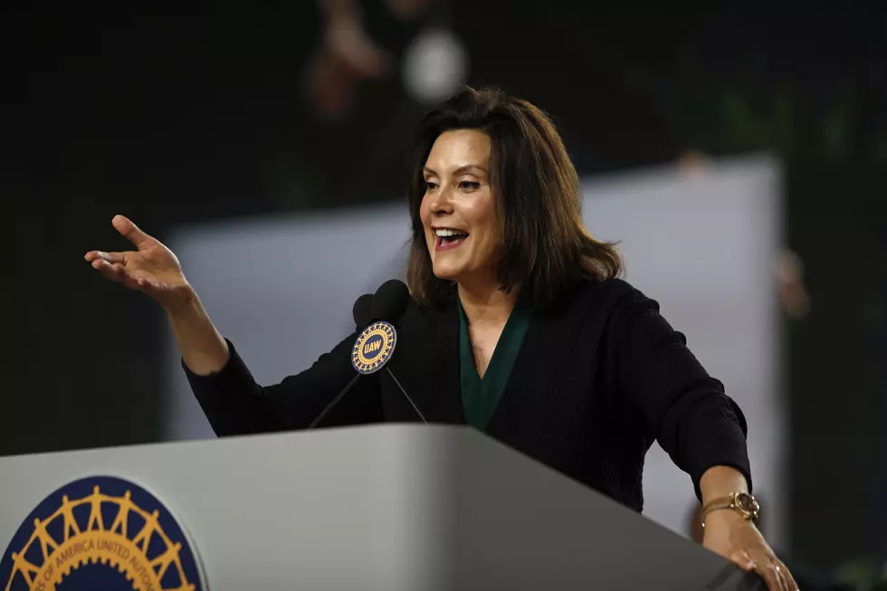 Governor Whitmer Sends MI Care Package to SNL’s Cecily Strong