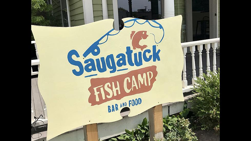 New “Fish Camp” Style Seafood Restaurant Opens In Saugatuck
