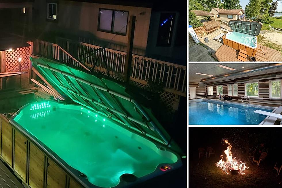 AirBnB Minutes From Grand Rapids With Indoor Pool &#038; Heated Swim Spa