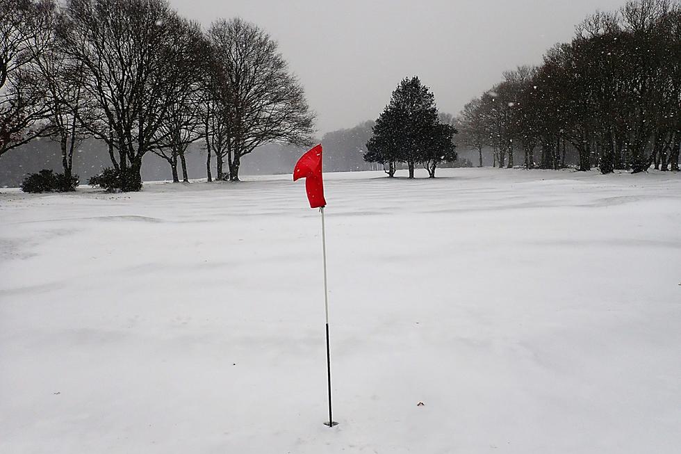 Michigan Golfers Here’s Your Chance To Play A Round Outside This Winter