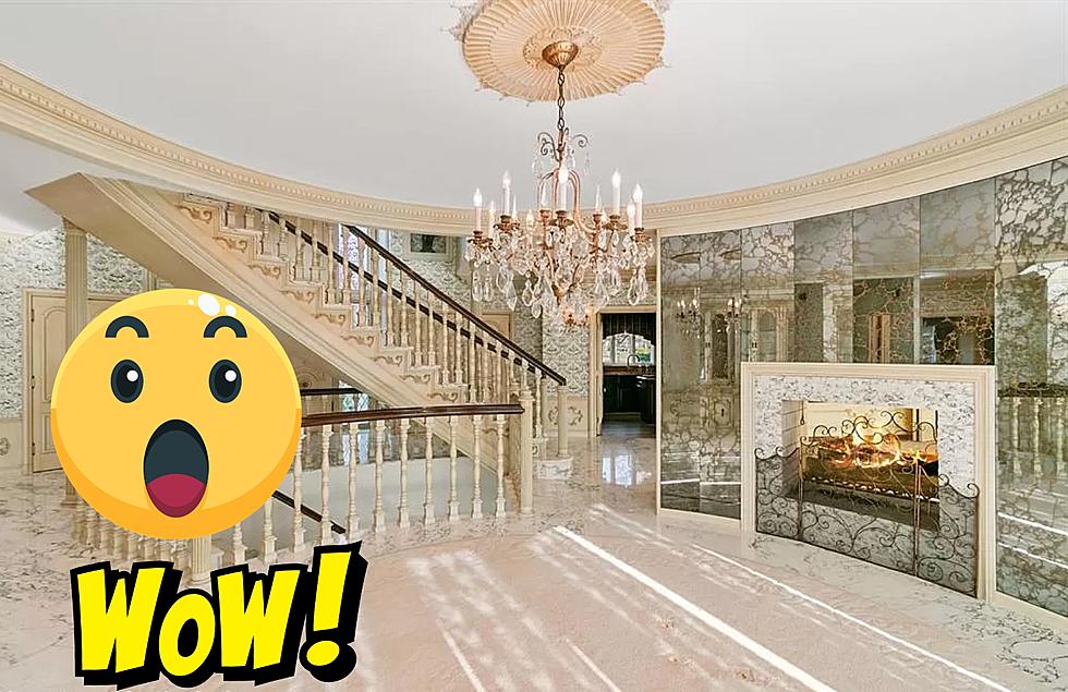 Check Out The Inside of This Stunning 1973 Michigan Mansion For Sale
