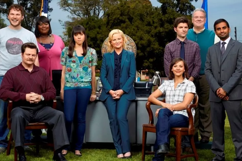 &#8216;Parks and Recreation&#8217; Films Two Season Finales, Plus &#8216;Glee&#8217; Guest Stars?