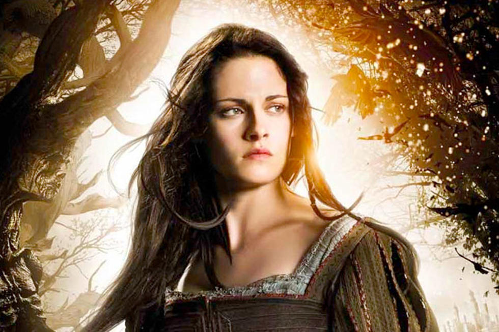 ‘Snow White and the Huntsman 2′ – Kristen Stewart Says It’s “F—ing Amazing”