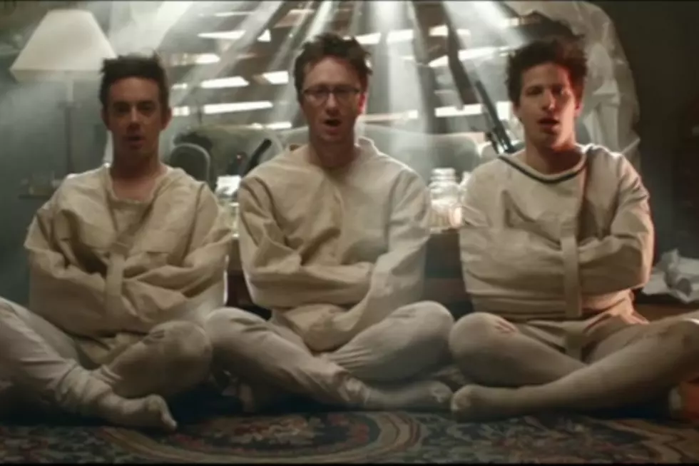 SNL: Lonely Island Returns With &#8220;YOLO&#8221;