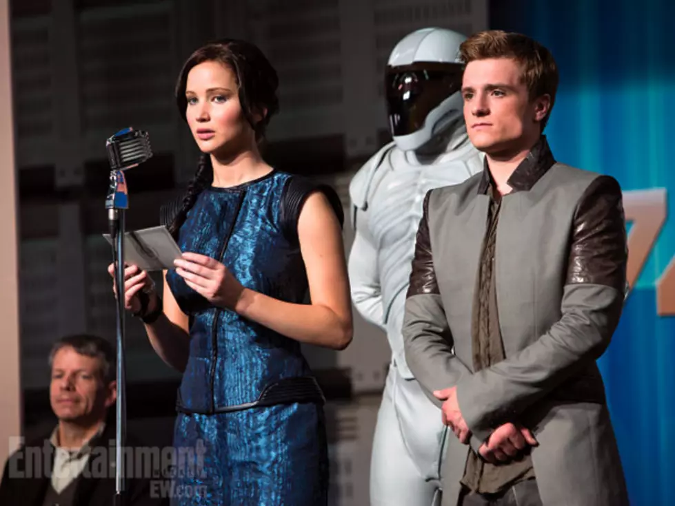 ‘The Hunger Games: Catching Fire’ Pics: Liam Hemsworth Is in Trouble!