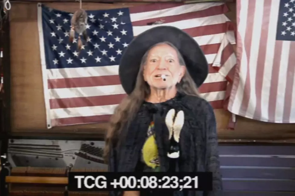 Willie Nelson’s ‘The Hobbit 2′: Watch the Country Legend’s Stoned Gandalf Audition