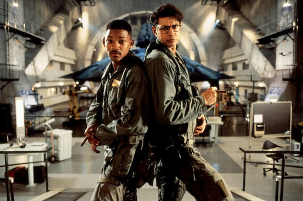 See the Cast of ‘Independence Day’ Then and Now