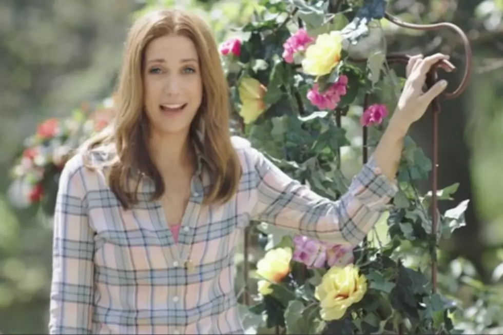 SNL Wishes You a Happy Mother’s Day With 1-800 Flowers
