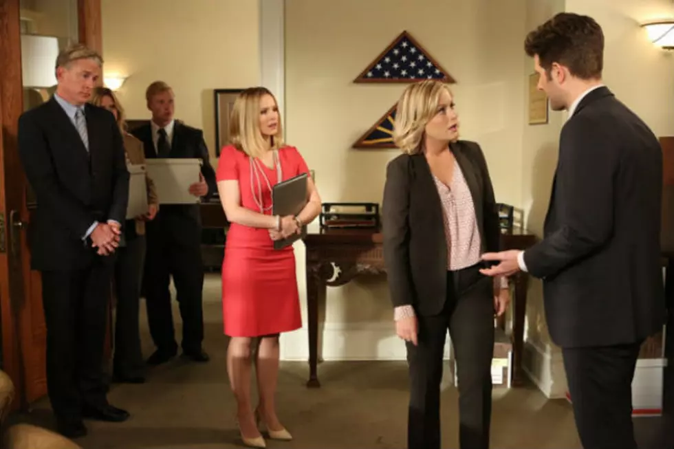 ‘Parks and Recreation’ Review: “The Pawnee-Eagleton Tip Off Classic”
