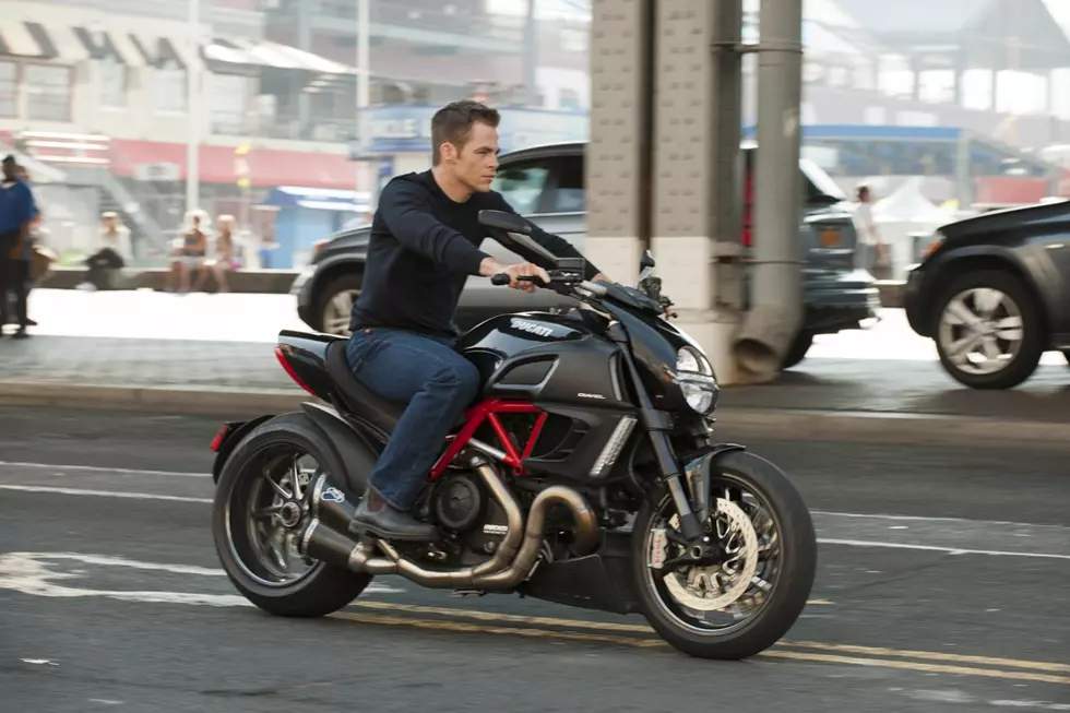 ‘Jack Ryan: Shadow Recruit’ Trailer: Chris Pine Revamps a Tom Clancy Character