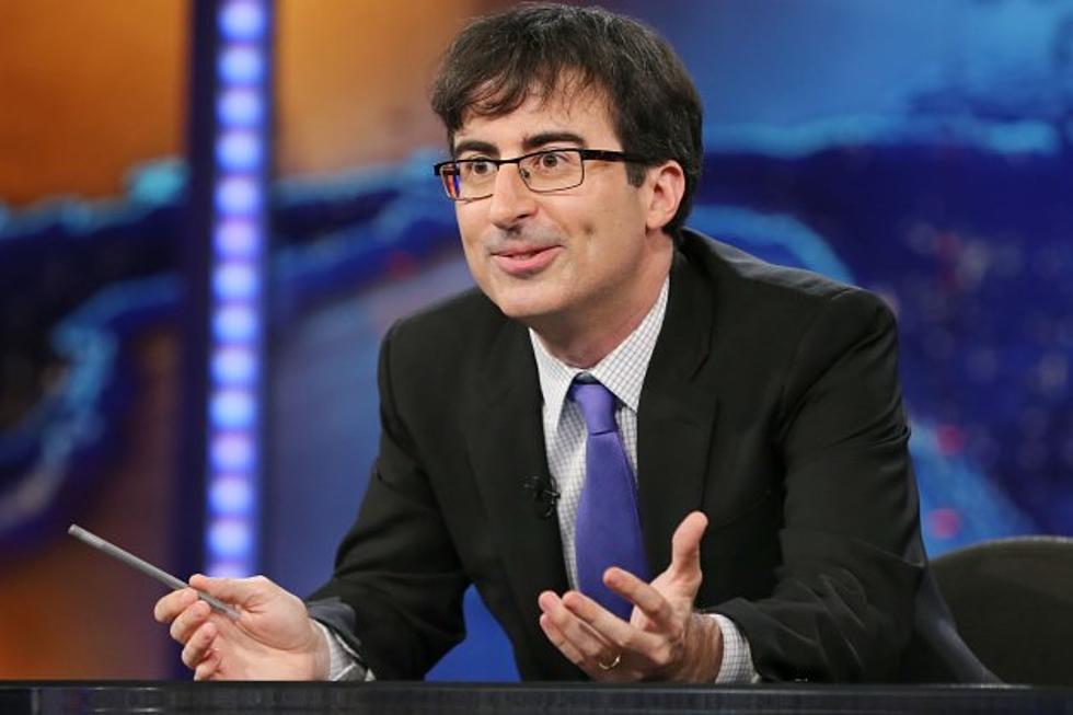 HBO Nabs ‘The Daily Show’ Star John Oliver for Weekly Topical Comedy Series
