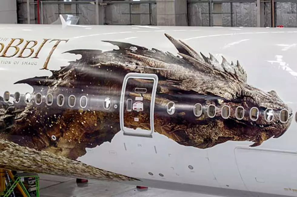 Smaug Graces Air New Zealand’s ‘Hobbit’-Themed Plane