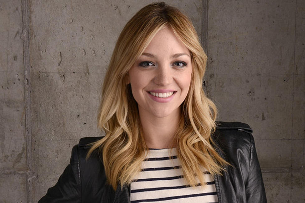 Abby Elliott on the Indie Comedy &#8216;Life Partners&#8217; and Her Life After &#8216;SNL&#8217;