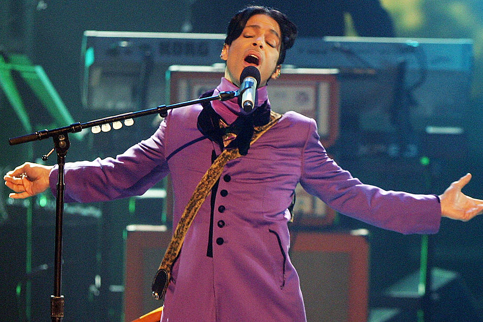 'SNL' to Feature 8-Minute Prince Jam Session