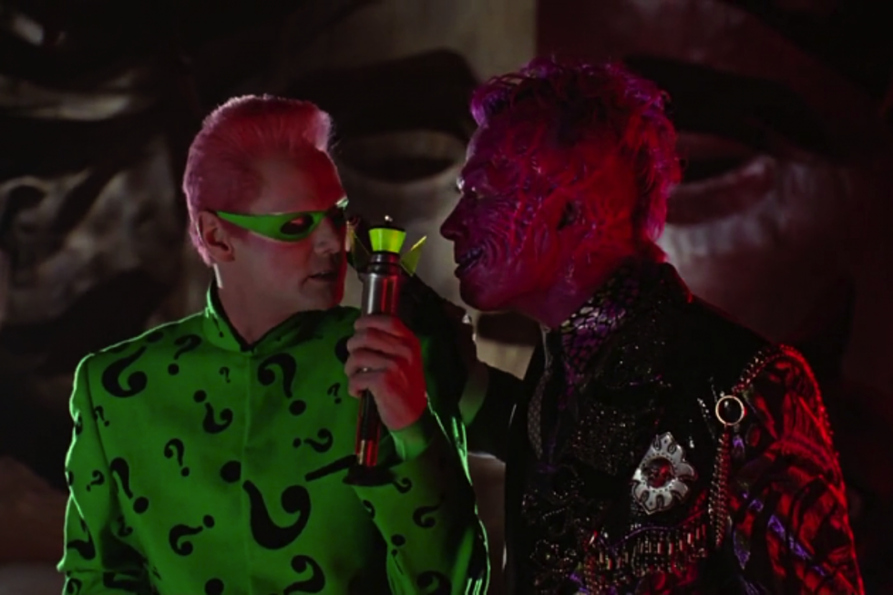 Tommy Lee Jones Hated Jim Carrey While Filming &#8216;Batman Forever&#8217;