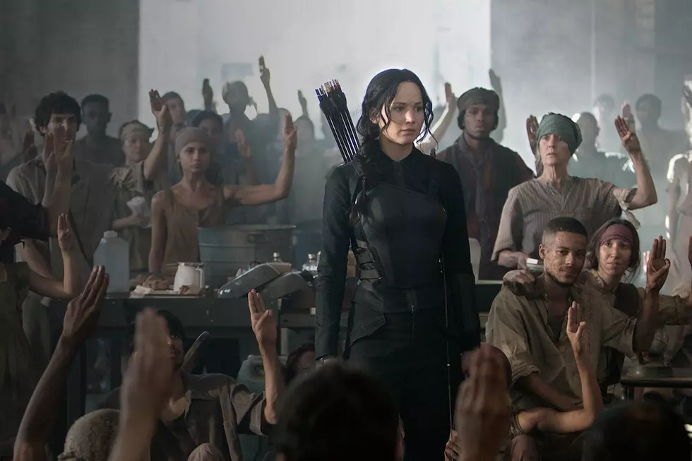 16 Differences Between ‘Mockingjay’ the Book and ‘Mockingjay’ the Movie