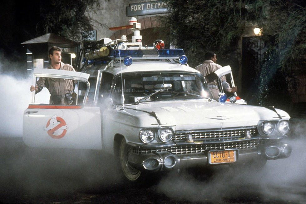 'Ghostbusters': First Look at New Ecto-1